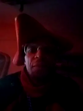 ottomusbrown online show from 03/19/25, 07:18