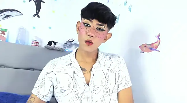 Snapshot of andrew_uwu_ chatting on 12/23/24, 12:03 andrew uwu online show from 12/23/24, 12:03