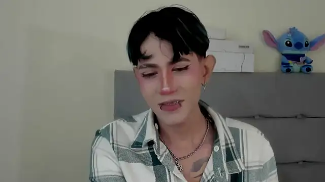 andrew uwu  online show from 07/12/26, 06:32