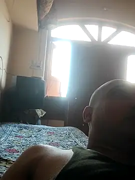 Hotrayyy online show from 06/13/26, 08:45
