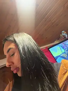 Anily Lovely online show from 02/16/26, 11:01