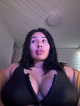 Anily Lovely online show from 05/03/26, 08:59