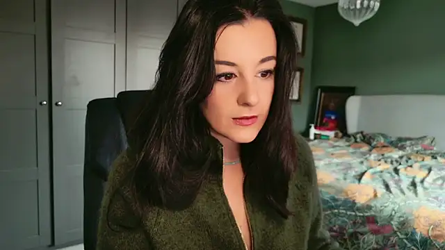 flatwhite0 online show from 12/03/25, 10:13