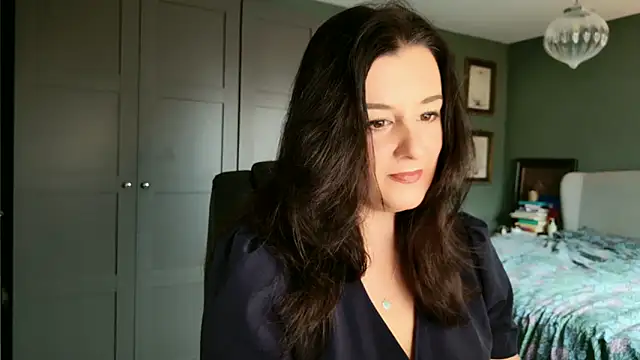 flatwhite0 online show from 02/09/26, 10:19