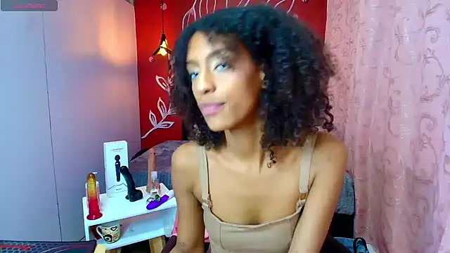 Zia Green online show from 03/07/25, 03:18