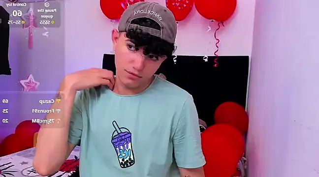 Snapshot of patrick_sanzz chatting on 02/13/25, 08:38 patrick sanzz online show from 02/13/25, 08:38