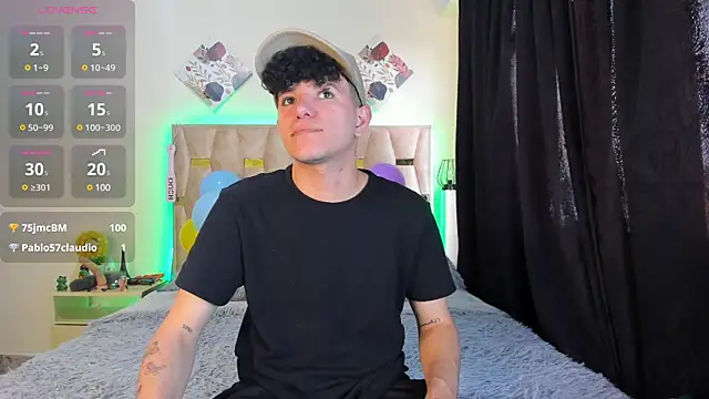 Snapshot of patrick_sanzz chatting on 03/11/25, 04:51 patrick sanzz online show from 03/11/25, 04:51