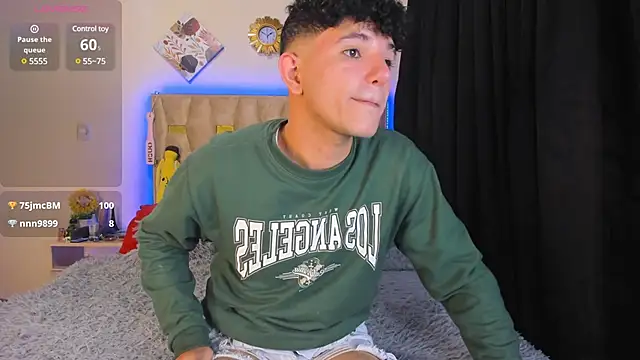 Snapshot of patrick_sanzz chatting on 03/20/25, 11:23 patrick sanzz online show from 03/20/25, 11:23