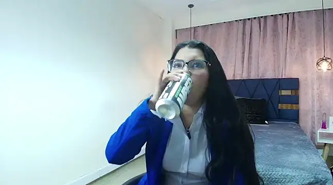 Asly Morgan online show from 02/14/25, 03:33