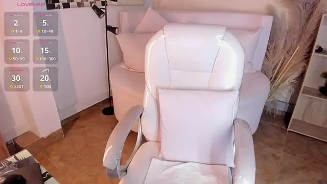 Amy Kiitty  online show from 02/14/25, 11:09