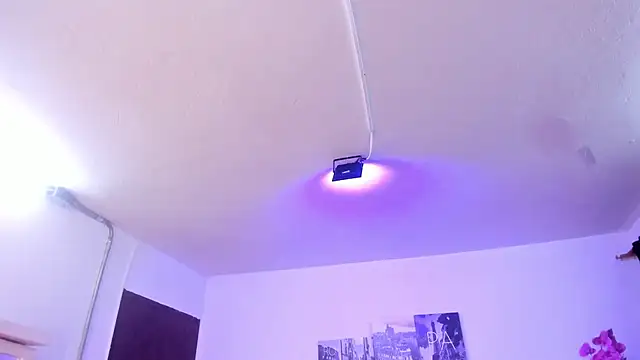 Amy Kiitty  online show from 11/26/25, 12:39