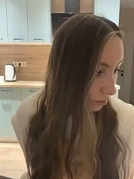 viviandaimond1 online show from 03/05/25, 08:32