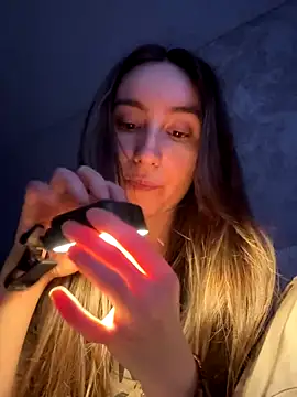 viviandaimond1 online show from 10/25/25, 02:24