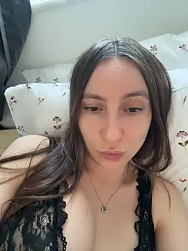 viviandaimond1 online show from 05/28/26, 04:26