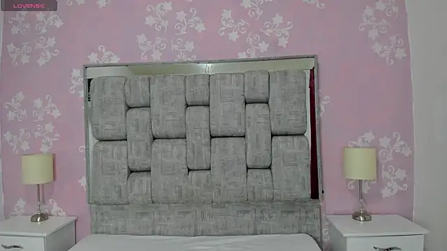 Snapshot of KarinaSimonz chatting on 03/05/25, 07:38 KarinaSimonz online show from 03/05/25, 07:38