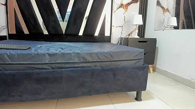 Snapshot of KarinaSimonz chatting on 10/09/25, 07:12 KarinaSimonz online show from 10/09/25, 07:12