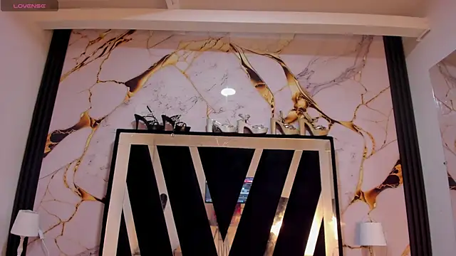 KarinaSimonz online show from 01/09/26, 07:48