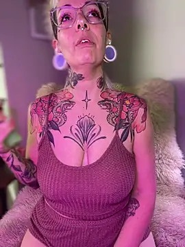 GoldieBakeman online show from 02/12/26, 08:26