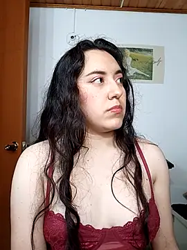 Emi chik online show from 02/14/26, 10:45