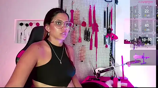 Snapshot of Megaan_Greey chatting on 02/09/25, 12:49 Megaan Greey online show from 02/09/25, 12:49