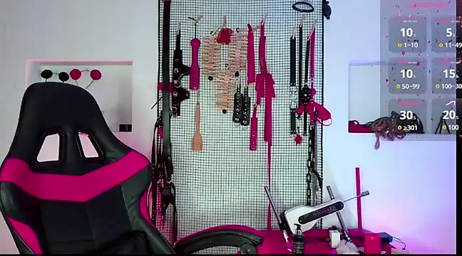 Snapshot of Megaan_Greey chatting on 02/09/25, 10:43 Megaan Greey online show from 02/09/25, 10:43