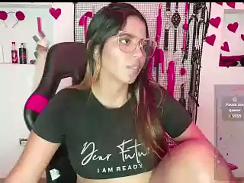 Snapshot of Megaan_Greey chatting on 03/16/25, 06:55 Megaan Greey online show from 03/16/25, 06:55