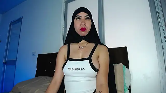 Sweet hot mia online show from 02/27/26, 02:39