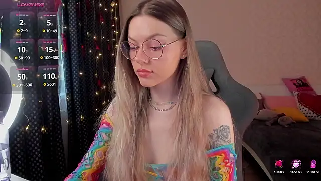 Marta May  online show from 02/11/26, 09:36