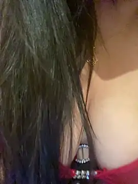 Cameelia online show from 11/16/25, 12:38