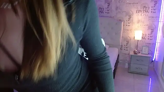 Ivyy Crystal online show from 02/05/25, 08:04