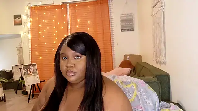 Snapshot of explosivekitty69 chatting on 11/25/25, 04:34 explosivekitty69 online show from 11/25/25, 04:34