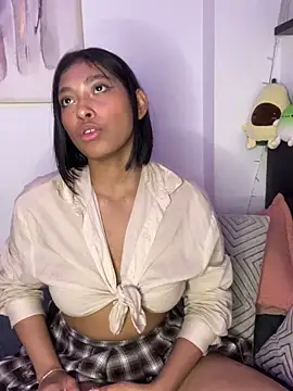 Isabella fasilier online show from 02/14/25, 06:45