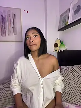 Isabella fasilier online show from 03/13/25, 02:05