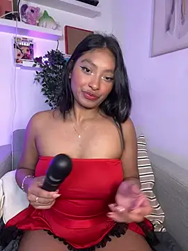 Isabella fasilier online show from 03/01/26, 12:45