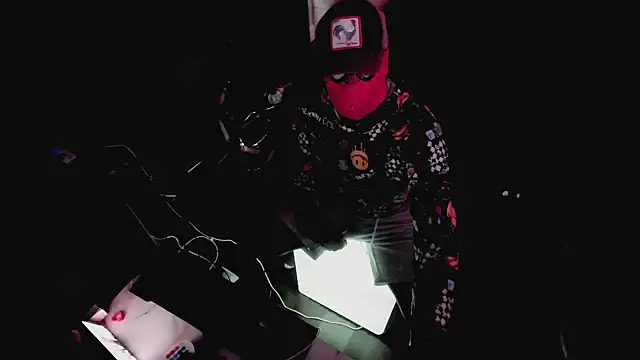 Pressure69mee online show from 02/09/25, 06:26