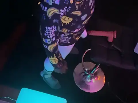 Pressure69mee online show from 02/14/25, 05:25