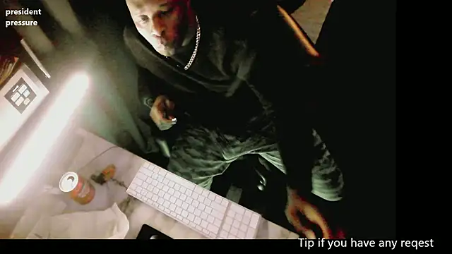 Pressure69mee online show from 03/21/25, 05:11