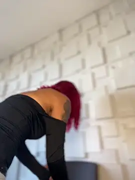 Kuromi LS online show from 01/12/25, 03:14