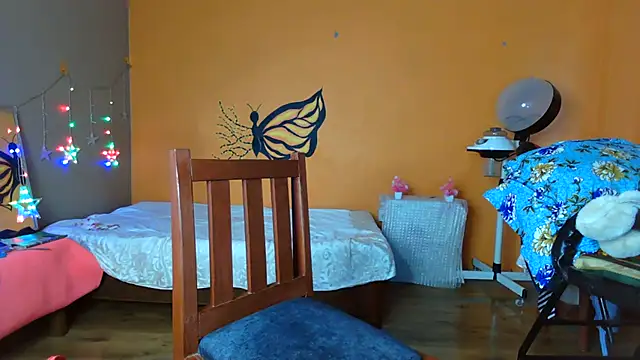 jenny-ki-bella online show from 11/13/25, 03:49