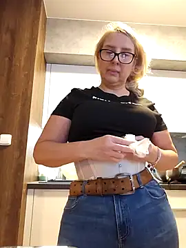 MariaRichi  online show from 03/01/25, 06:46