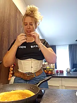 MariaRichi  online show from 03/01/25, 09:51