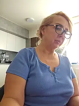 MariaRichi  online show from 03/12/25, 10:26