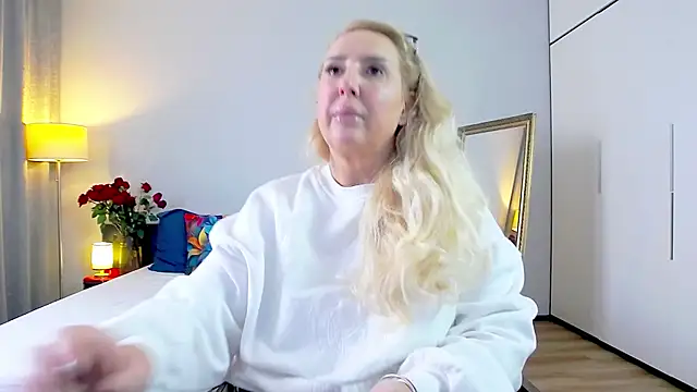 MariaRichi  online show from 03/14/25, 02:08