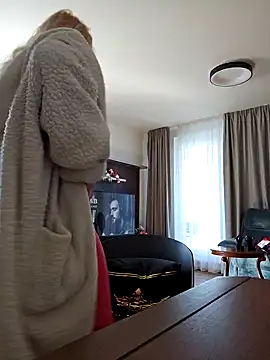 MariaRichi  online show from 03/19/25, 07:40