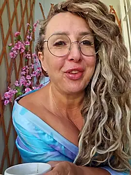 MariaRichi  online show from 09/20/25, 06:47