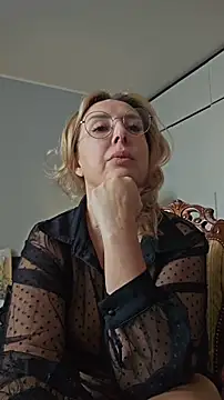 MariaRichi  online show from 03/04/26, 07:58