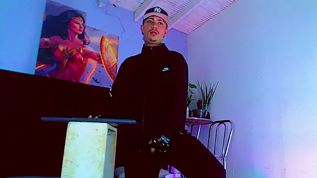 HannibalLester online show from 10/27/25, 06:28