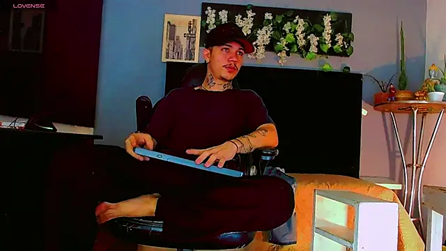HannibalLester online show from 07/22/26, 04:48