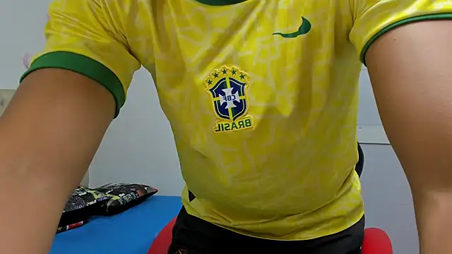 yei-sant online show from 10/16/25, 03:51