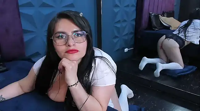 NicoleJonss online show from 03/21/25, 09:23